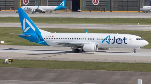 TC-VFG · Boeing 737 MAX 8 · LTFJ