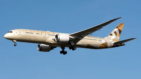 A6-BLA · Boeing 787-9 Dreamliner · EGLL