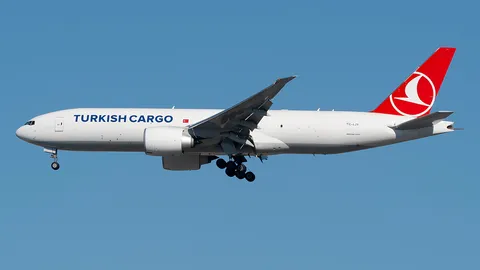 TC-LJY · Boeing 777-FF2 · LTFM