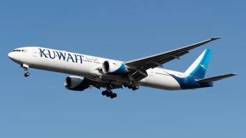 9K-AOL · Boeing 777-369(ER) · EGLL