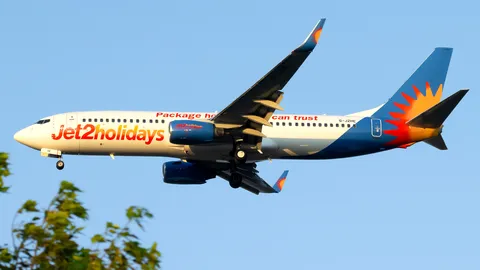 G-JZHE · Boeing 737-8K2 · LTBJ