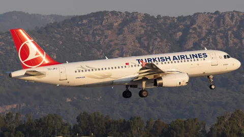 TC-JPJ · Airbus A320-232 · LTBS