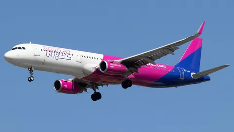 HA-LXP · Airbus A321-231 · LTBJ