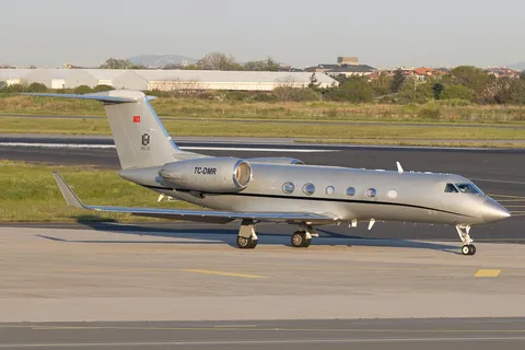 TC-DMR · Gulfstream G-IV(SP) · LTBA