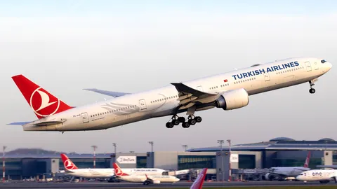 TC-JJJ · Boeing 777-3F2(ER) · LTFM