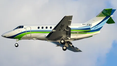 TC-FBC · Hawker Hawker 750 · LTBA