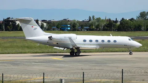 TC-STN · Gulfstream G-IV(SP) · LTBA
