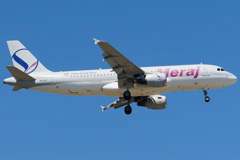 EP-AJJ · Airbus A320-212 · LTFM