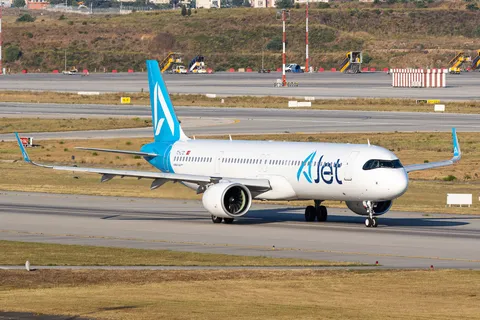 TC-LTZ · Airbus A321-271NX · LTFJ