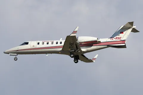 TC-RSE · Bombardier Learjet 45 · LTFJ