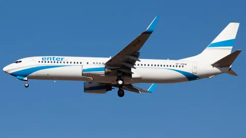 SP-ENW · Boeing 737-86J · LTBJ