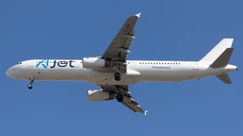TC-GPF · Airbus A321-231 · LTFJ