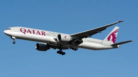 A7-BAI · Boeing 777-3DZ(ER) · EGLL