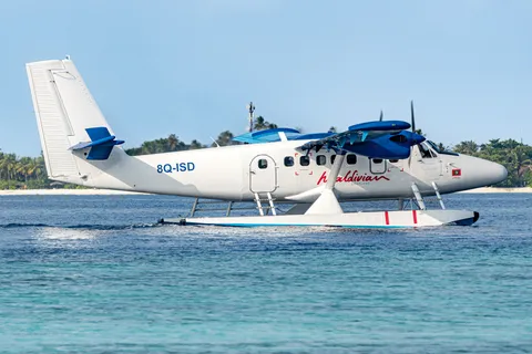 8Q-ISD · De Havilland Canada DHC-6-300 Twin Otter