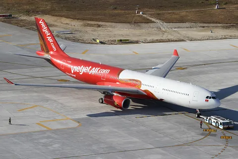 F-HZEN · Airbus A330-343 · LTFJ