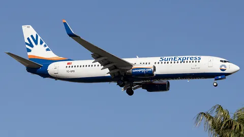 TC-SPD · Boeing 737-8AS · LTAI