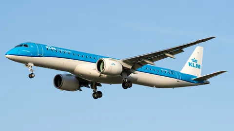 PH-NXL · Embraer ERJ190-400STD · EGLL