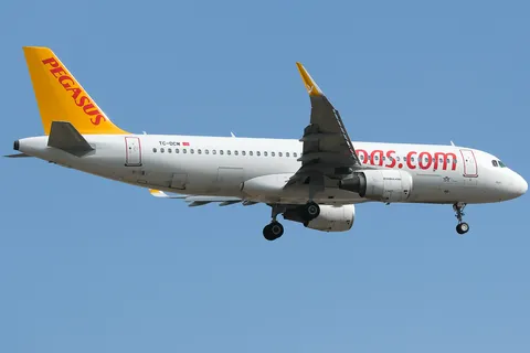 TC-DCM · Airbus A320-214 · LTAI