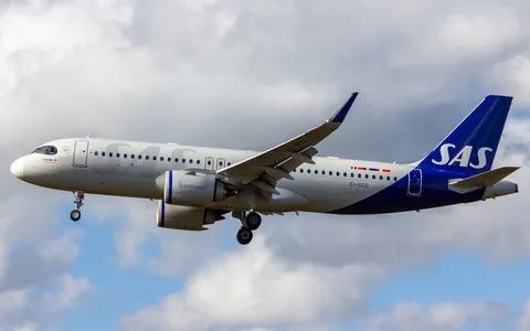 EI-SCG · Airbus A320-251N · ESGG