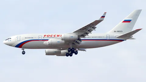 RA-96023 · Ilyushin IL96-300 · LTBA