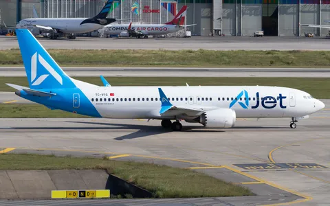 TC-VFG · Boeing 737 MAX 8 · LTFJ