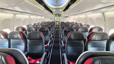 TC-JHS · Boeing 737-8F2 · LTFM