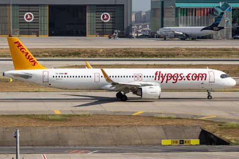TC-RDN · Airbus A321-251NX · LTFJ