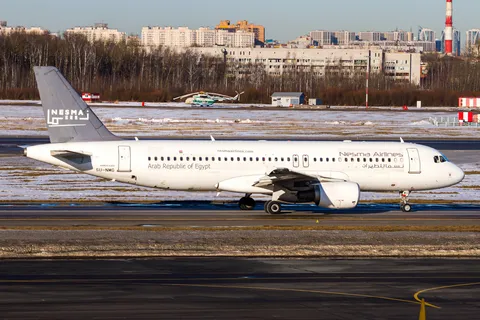 SU-NMG · Airbus A320-214 · ULLI