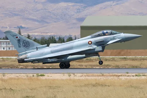 QA407 · Eurofighter Jagdflugzeug GmbH EF2000 · LTAN