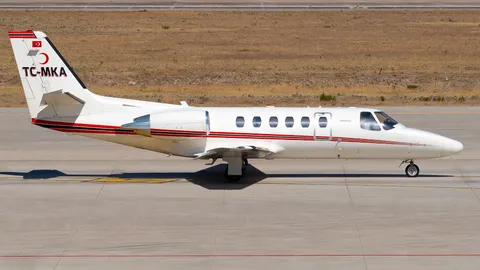 TC-MKA · Cessna 550B Citation Bravo · LTBJ