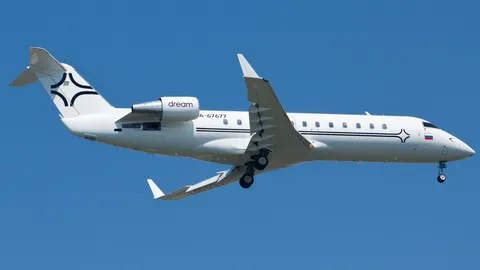 RA-67677 · Bombardier CL-600-2B19 Challenger 850 · LTFM