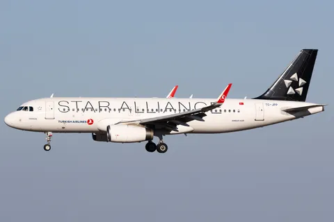 TC-JPP · Airbus A320-232 · LTFM