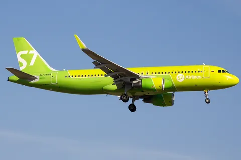 RA-73183 · Airbus A320-214 · LTFM