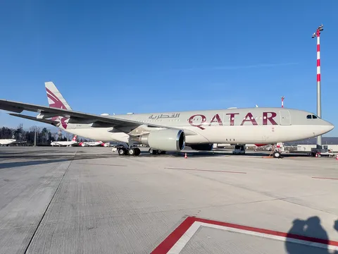 A7-HJJ · Airbus A330-203 · LSZH