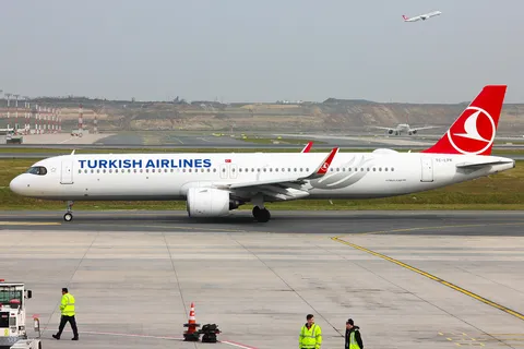 TC-LPK · Airbus A321-271NX · LTFM