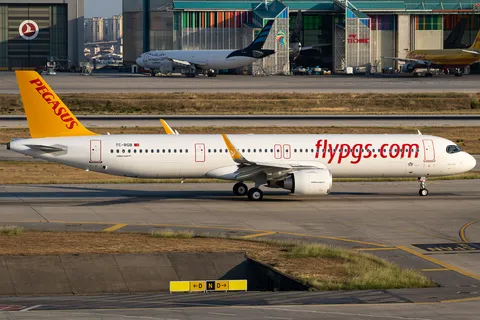 TC-RGB · Airbus A321-251NX · LTFJ
