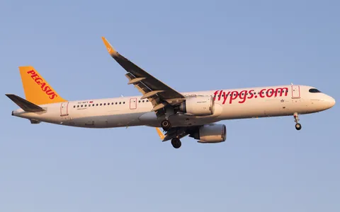 TC-RFT · Airbus A321-251NX · LTFJ
