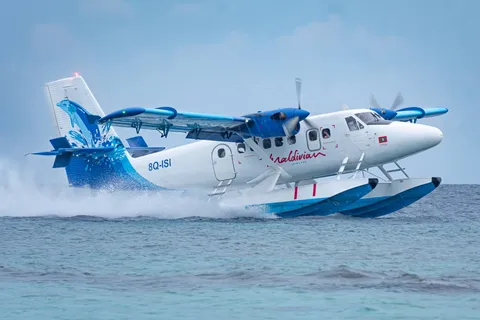 8Q-ISI · De Havilland Canada DHC-6-300 Twin Otter · VRMD