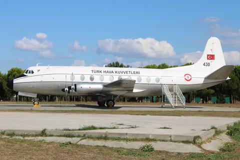 58-430 · Vickers Viscount 794D · LTBA