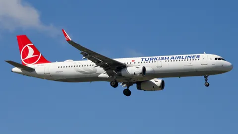 TC-JSL · Airbus A321-231 · LTFM