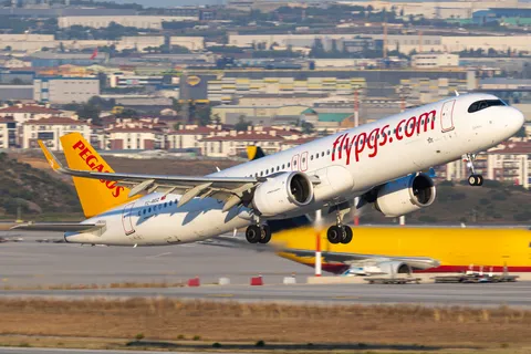 TC-RDZ · Airbus A321-251NX · LTFJ