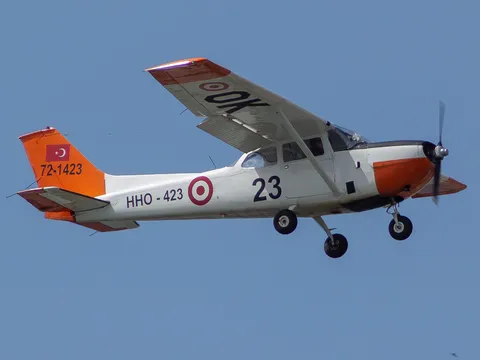 72-1423 · Cessna T-41 Mescalero · LTBA