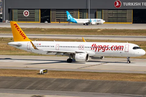 TC-RDB · Airbus A321-251NX · LTFJ