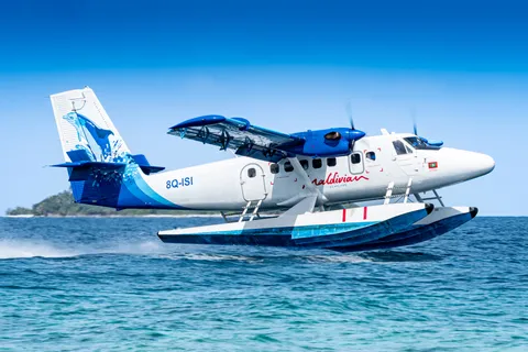 8Q-ISI · De Havilland Canada DHC-6-300 Twin Otter · VRMD