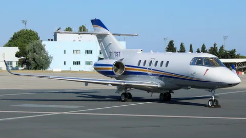 T7-TST · Hawker Beechcraft 900XP · LTBA