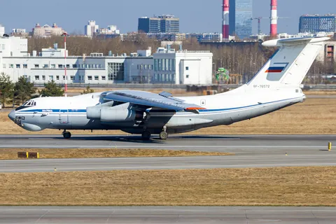 RF-76572 · Ilyushin IL-76 · ULLI