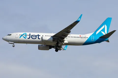 TC-JHB · Boeing 737-8F2 · LTFJ