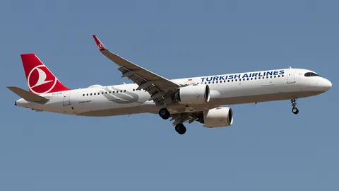 TC-LPB · Airbus A321-271NX · LTFM