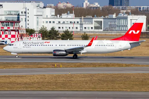 RA-73343 · Boeing 737-9GP(ER) · ULLI