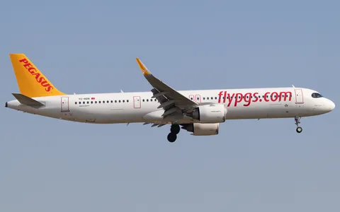 TC-RDR · Airbus A321-251NX · LTFJ